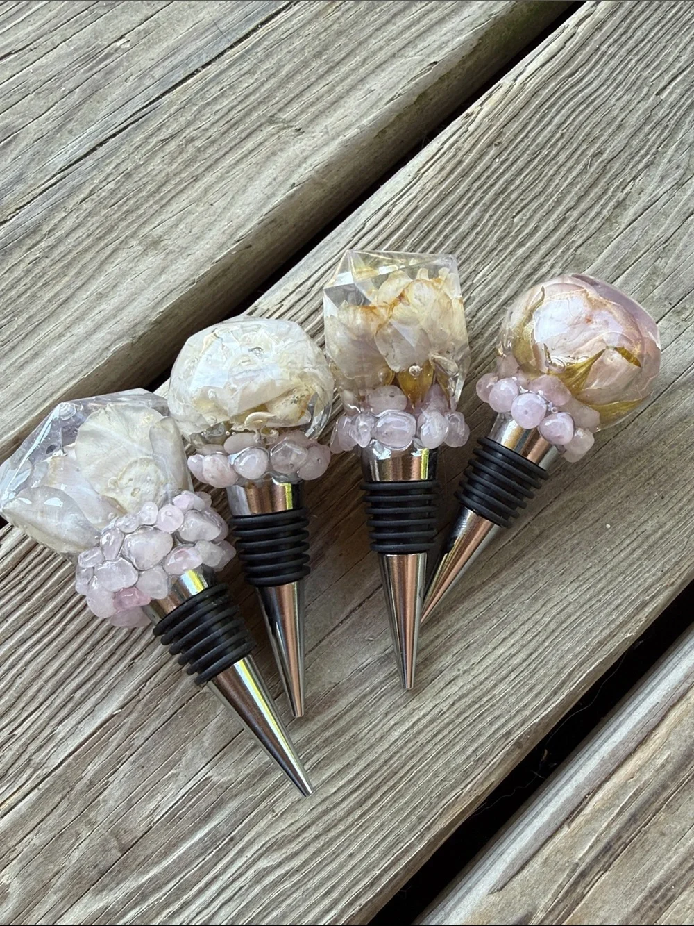 Resin rose bloom Wine Bottle Stoppers with Rose Quartz Accent